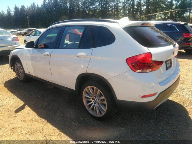 2014 BMW X1, VIN: WBAVM1C58EVW54453