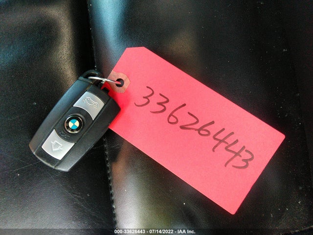 BMW M3 2012 WBSKG9C52CE797657 Image 3