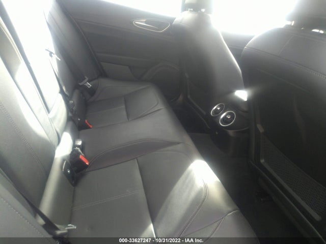 2017 Alfa Romeo Giulia, VIN: ZARFAEDN6H7556204