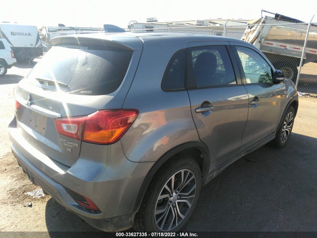 JA4AR3AW9JU017964 Mitsubishi Outlander Sport Se 2.4