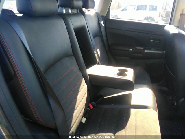 JA4AR3AW9JU017964 Mitsubishi Outlander Sport Se 2.4