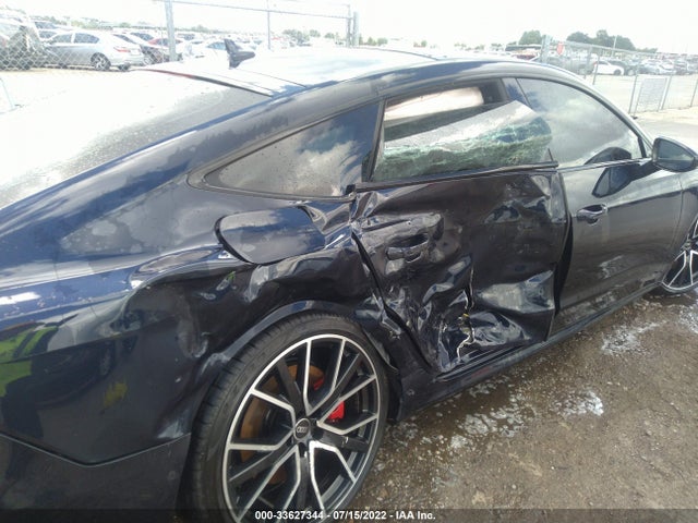 2021 Audi S7, VIN: WAUSFBF26MN078915