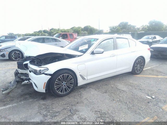 2018 BMW 5 Series, VIN: WBAJA9C55JB250527