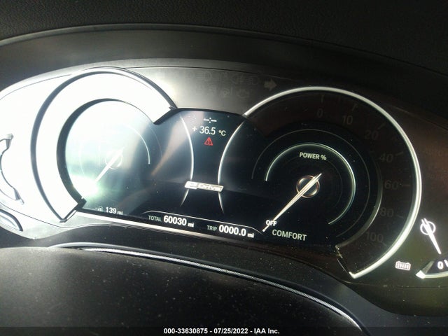 2018 BMW 5 Series, VIN: WBAJA9C55JB250527
