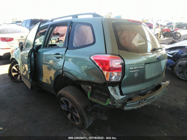 Subaru Forester 2018 JF2SJABC5JH617997 Image 3