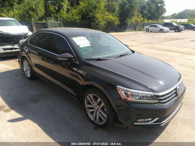 2017 Volkswagen Passat, VIN: 1VWCT7A37HC021876