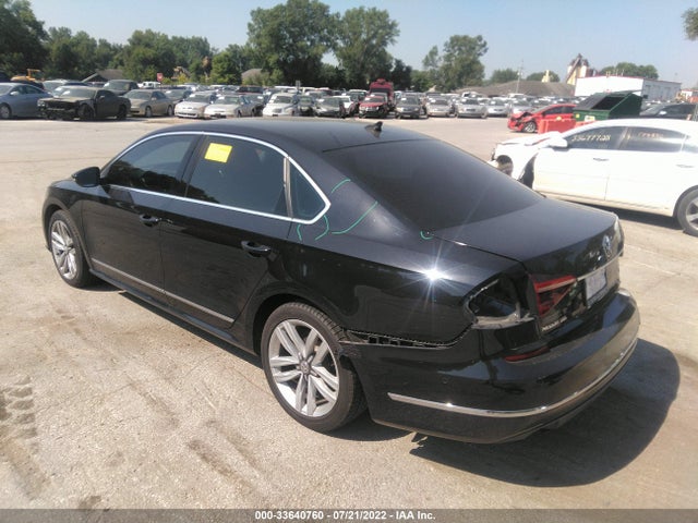 2017 Volkswagen Passat, VIN: 1VWCT7A37HC021876