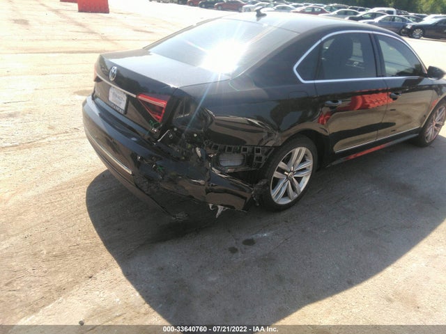 2017 Volkswagen Passat, VIN: 1VWCT7A37HC021876