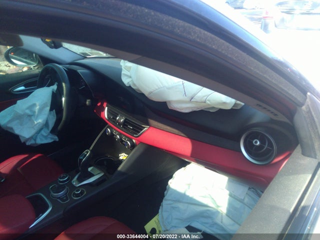 2021 Alfa Romeo Giulia, VIN: ZARFANBNXM7648686