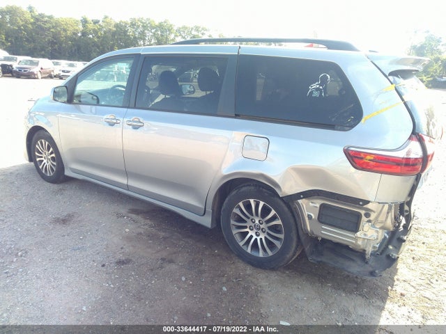 2018 Toyota Sienna, VIN: 5TDYZ3DC2JS958554