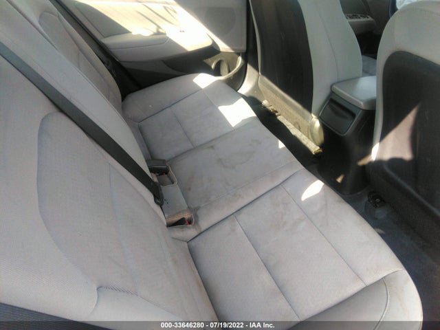 2018 HYUNDAI ELANTRA SEL VIN: 5NPD84LF8JH378041