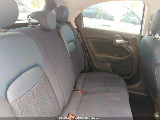2022 Fiat 500X, VIN: ZFBNF3A16NP952015