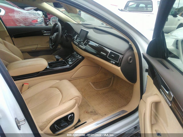 2016 Audi A8, VIN: WAU34AFD1GN020799