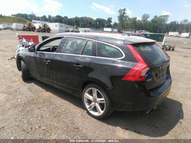 2016 Volvo V60, VIN: YV1612SK5G1310578