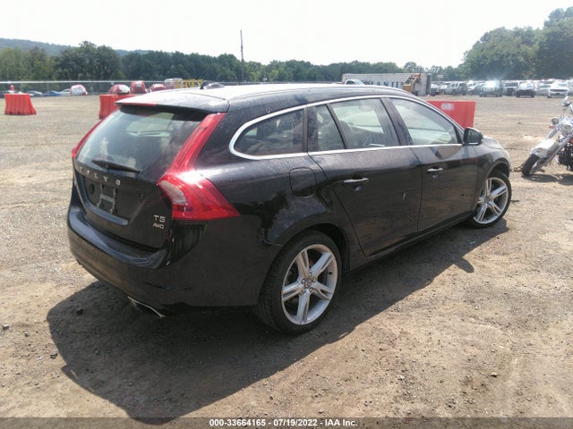 2016 Volvo V60, VIN: YV1612SK5G1310578