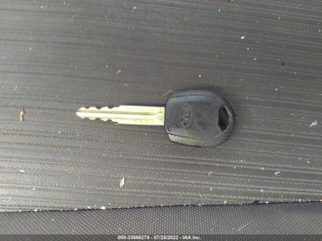 KNDKG3A47A7711470 KIA Sportage Lx
