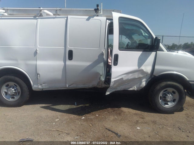 2016 Chevrolet Express, VIN: 1GCZGGFG1G1180772