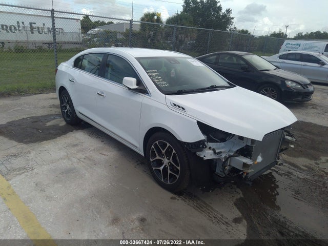 2016 Buick LaCrosse, VIN: 1G4G45G38GF201440