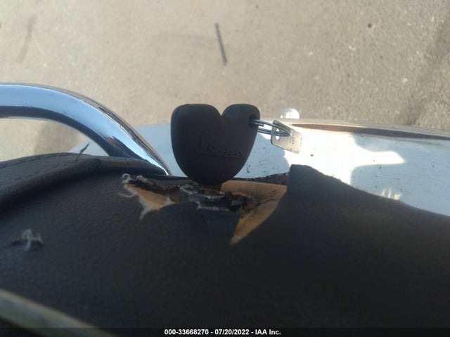 2008 VESPA LX 150 VIN: ZAPM448F985600289