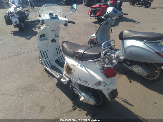 2008 VESPA LX 150 VIN: ZAPM448F985600289
