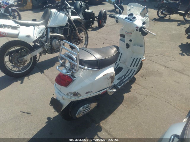 2008 VESPA LX 150 VIN: ZAPM448F985600289