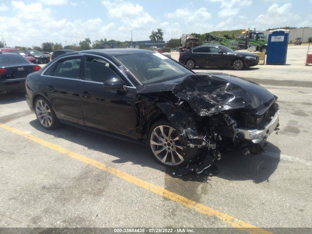 2022 Audi A4, VIN: WAUEAAF49NN007653