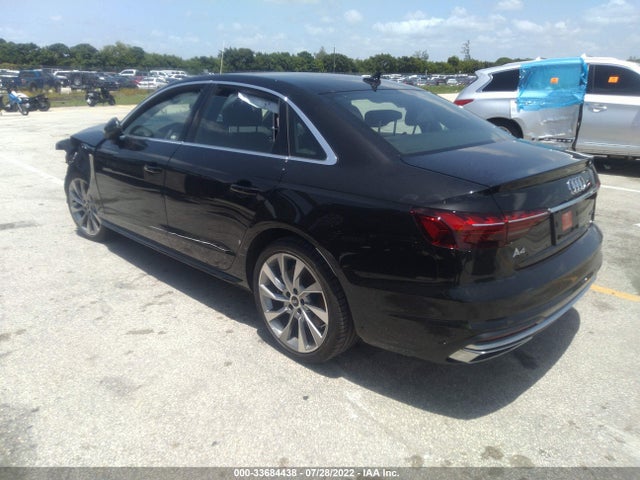 2022 Audi A4, VIN: WAUEAAF49NN007653