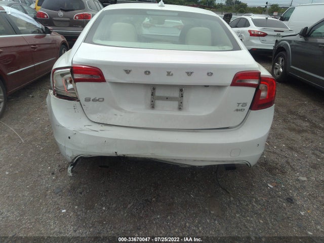 2015 Volvo S60, VIN: YV1612TK7F1346009