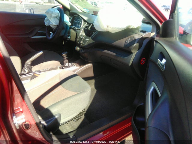 Chevrolet Aveo 2018 LSGHD52H3JD025934 Image 5