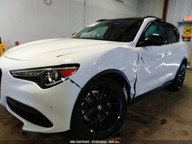 2019 Alfa Romeo Stelvio, VIN: ZASPAKAN8K7C40075