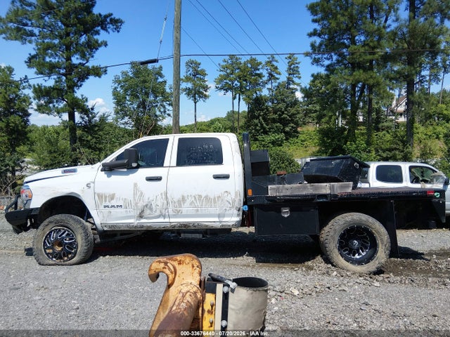 Aukcja sprzedaży 2021 Ram 3500 Chassis Tradesman/slt/laramie/limited, vin: 3C7WRTCL0MG673558, numer aukcji: 33676440