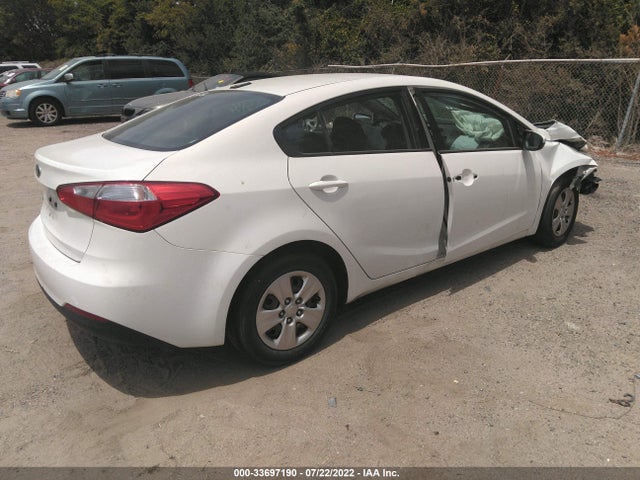 KIA FORTE LX 2016 KNAFK4A68G5554508 Image 4