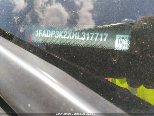 1FADP3K2XHL317717 Ford FOCUS SE