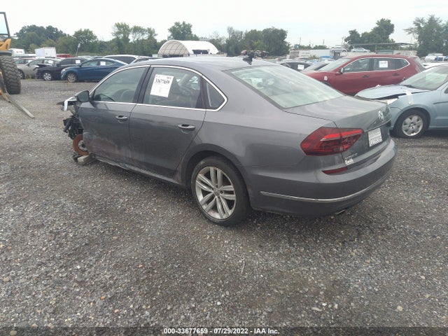 2018 Volkswagen Passat, VIN: 1VWBA7A3XJC019594