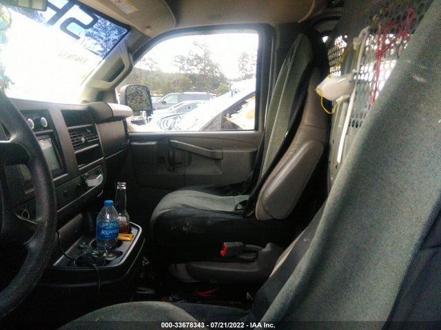 2016 GMC Savana, VIN: 1GTW7AFF0G1903535