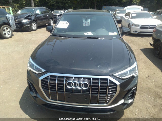 2022 Audi Q3, VIN: WA1EECF33N1069075