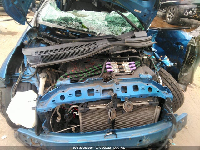 2013 SCION XD VIN: JTKKUPB4XD1035577