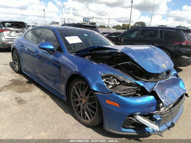 2017 Porsche Panamera, VIN: WP0AA2A70HL102806
