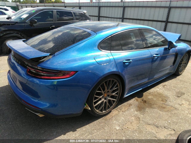 2017 Porsche Panamera, VIN: WP0AA2A70HL102806