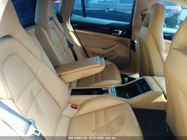 2017 Porsche Panamera, VIN: WP0AA2A70HL102806
