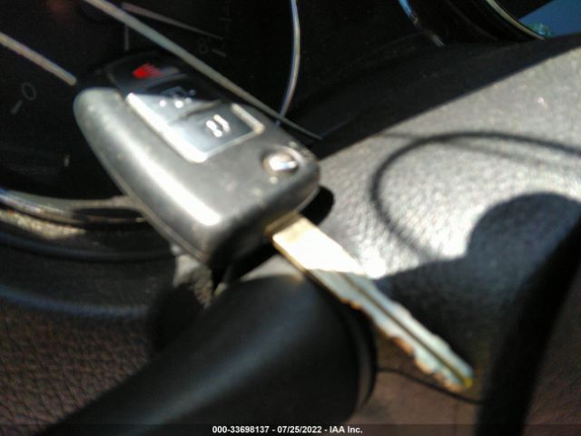 JN1BJ1CR0KW341312 Nissan Rogue Sport S