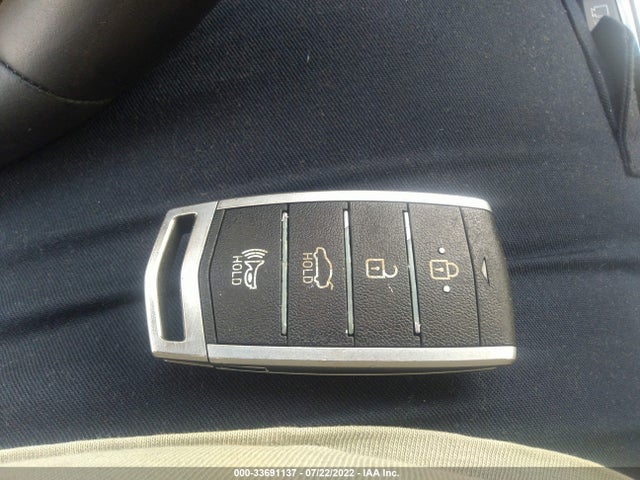 2017 Genesis G90, VIN: KMHG34JA3HU032610