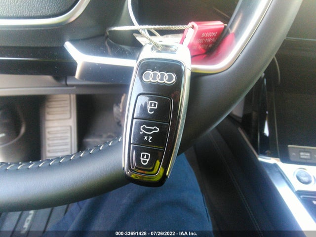 2021 Audi e-tron, VIN: WA1AAAGE6MB012814