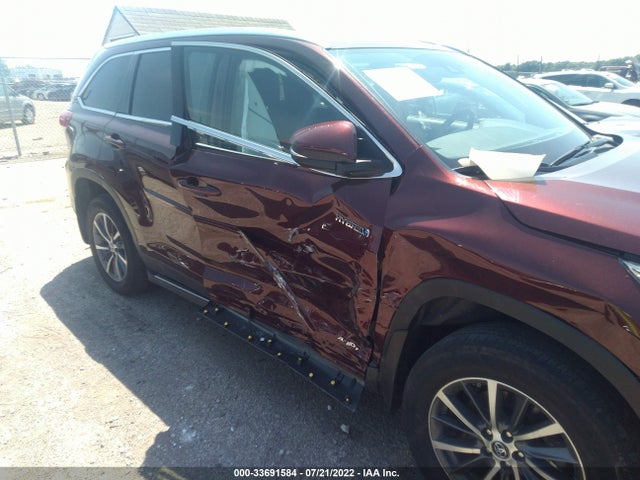 2019 Toyota Highlander, VIN: 5TDJGRFH9KS068315