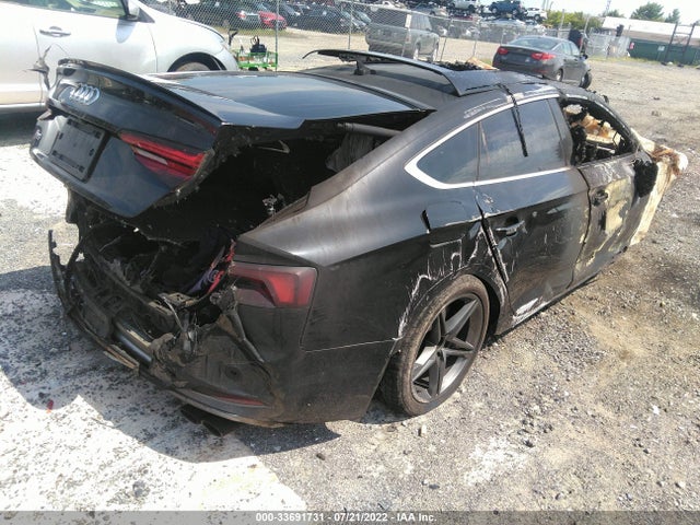 WAUC4CF51JA033930 Audi S5 Sportback Prestige