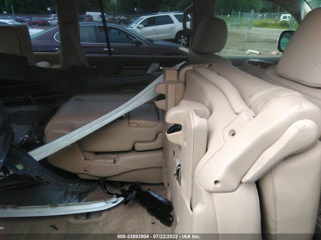 2014 Toyota Land Cruiser, VIN: JTMHY7AJ6E4025884