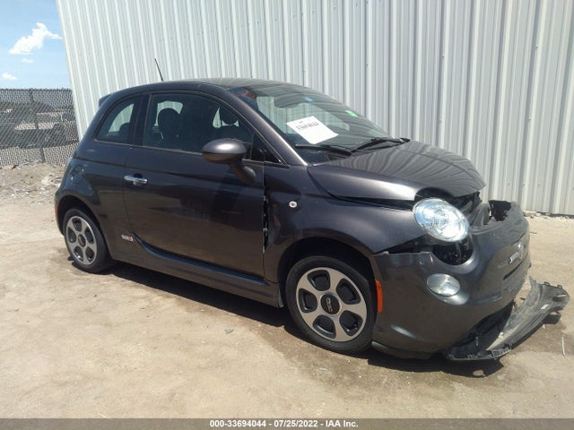 2017 Fiat 500e, VIN: 3C3CFFGE1HT643623