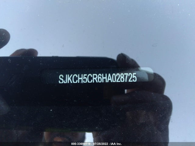 SJKCH5CR6HA028725 Infiniti Qx30 Premium