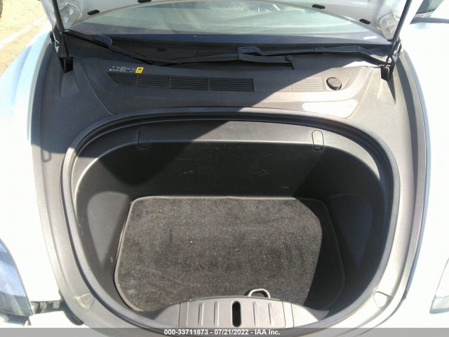 5YJ3E1EA0HF002060 Tesla Model 3 Standard/long Range