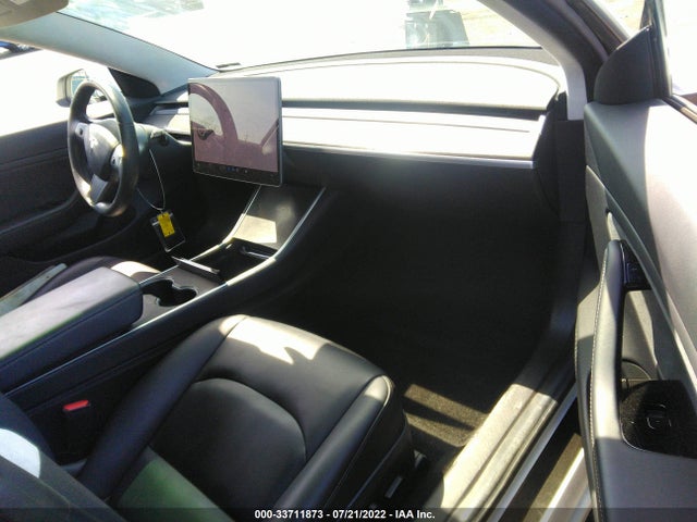 5YJ3E1EA0HF002060 Tesla Model 3 Standard/long Range